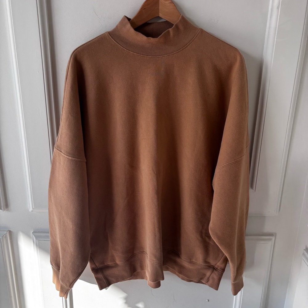 TNA Cozy Fleece Mock Neck sweatshirt in caramel brown Size 3 fits like large